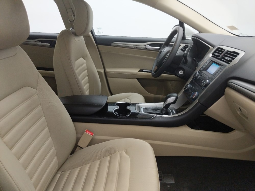 2014 Ford Fusion - Passenger Front Seat