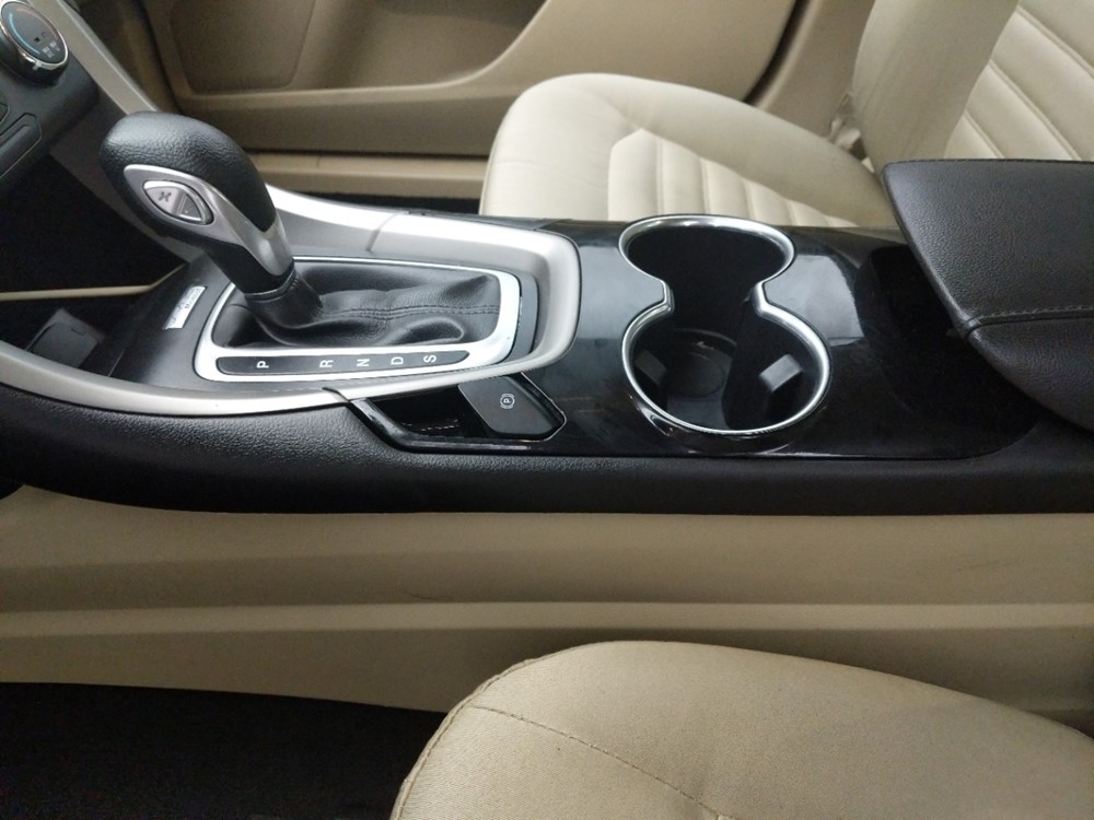 2014 Ford Fusion - Center Console/Cup Holders