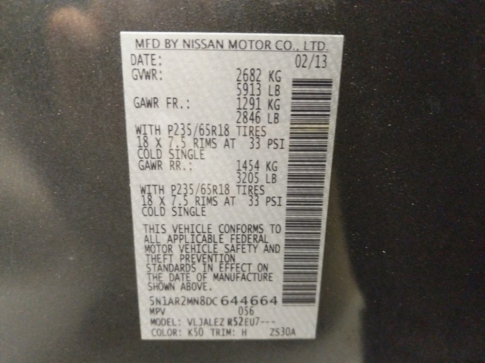 2013 Nissan Pathfinder - VIN Plate