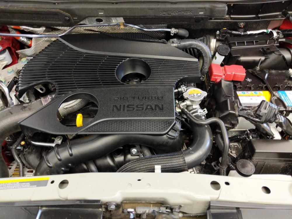 2017 Nissan JUKE - Engine