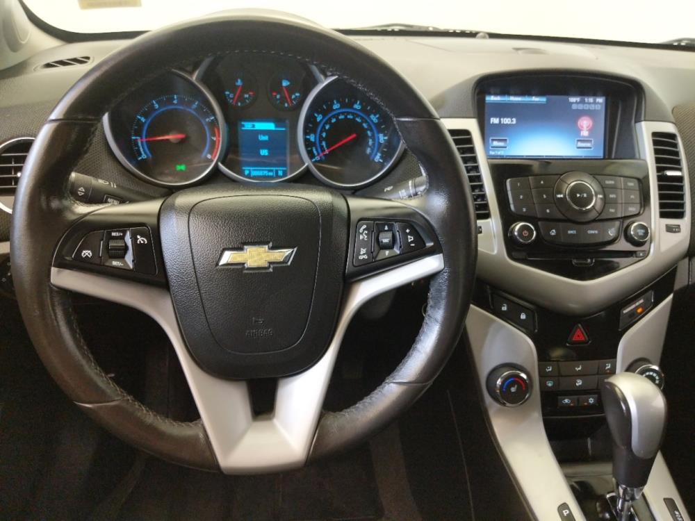 2013 Chevrolet Cruze - Driver Dash