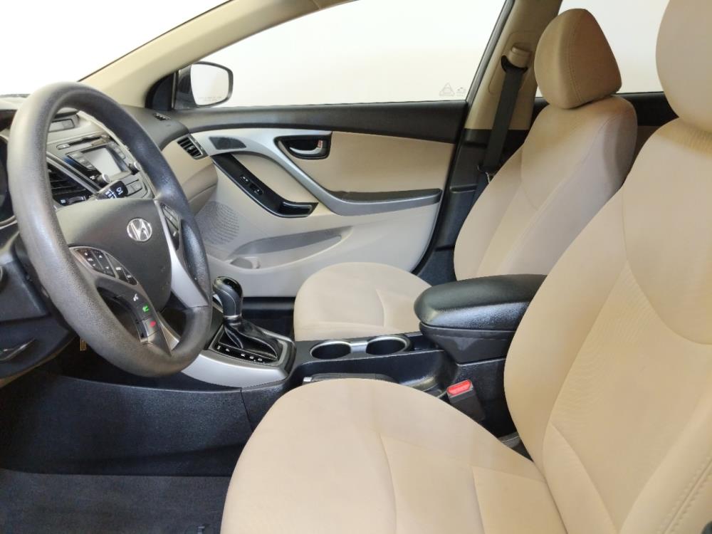 2015 Hyundai Elantra - Driver Front Seat