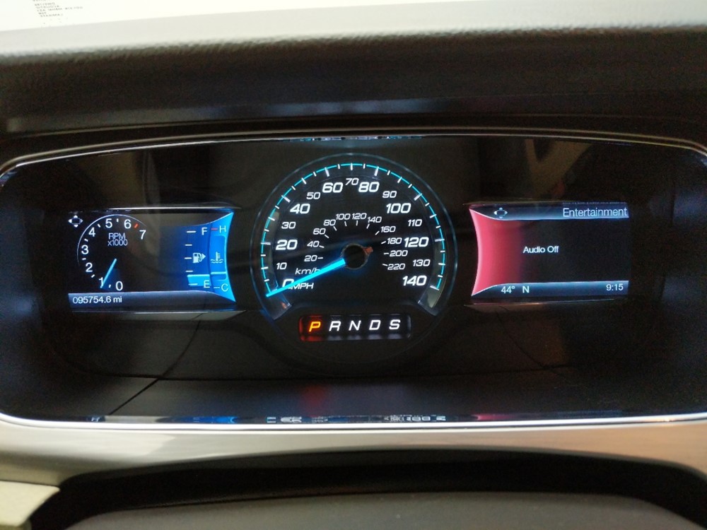 2016 Ford Taurus - Odometer Close Up
