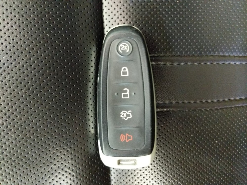 2013 Lincoln MKS - Keys