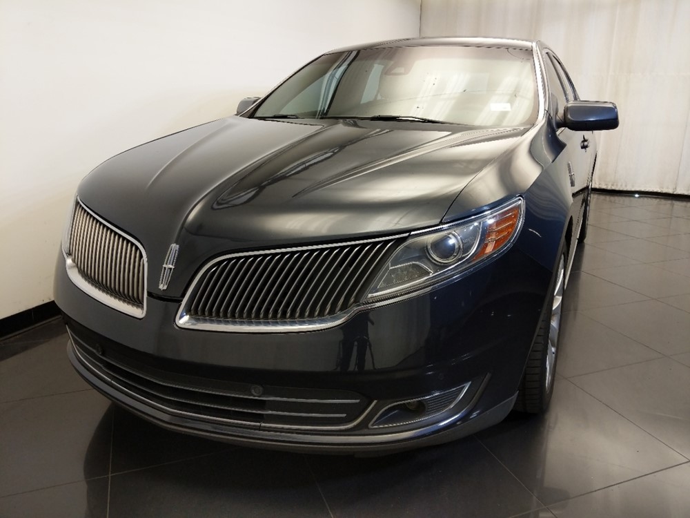 2013 Lincoln MKS - Driver Front Hood