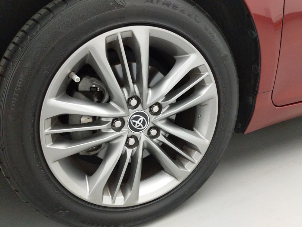 2015 Toyota Camry - Wheel