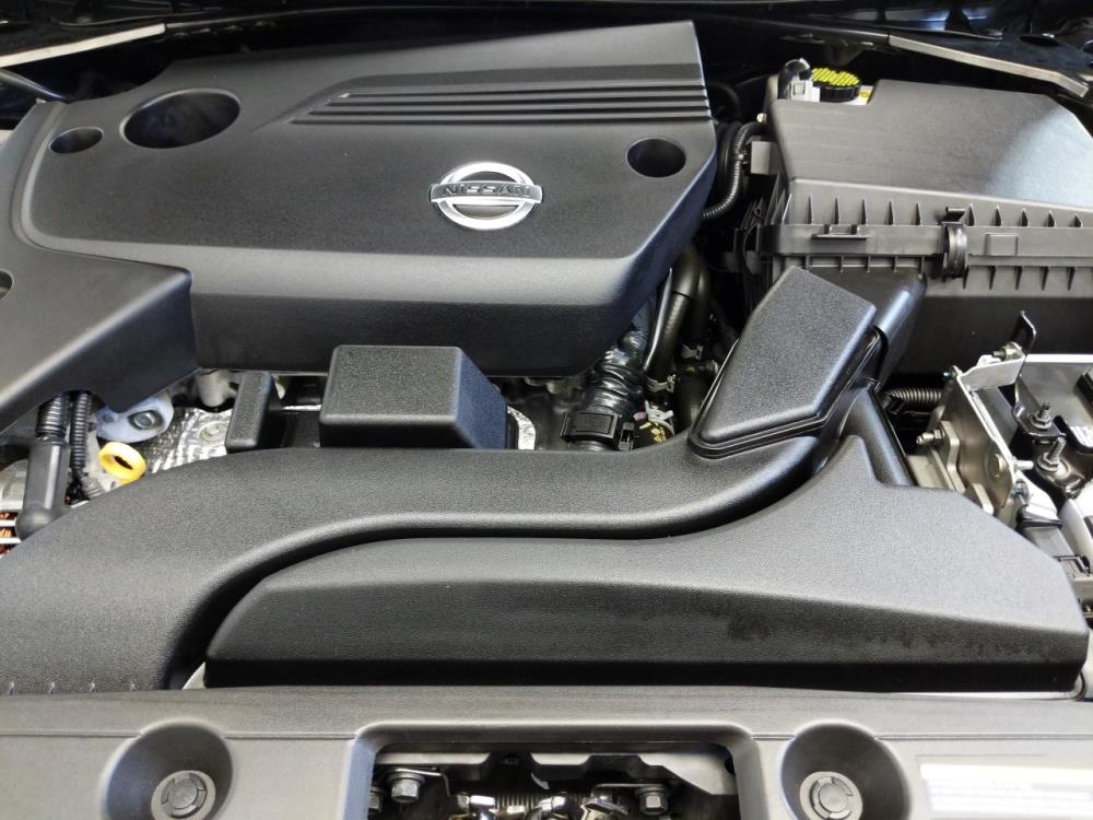 2015 Nissan Altima - Engine