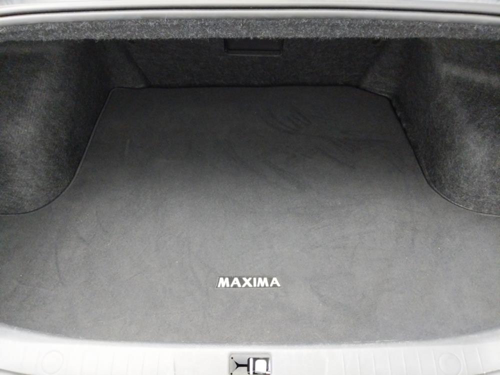 2014 Nissan Maxima - Trunk