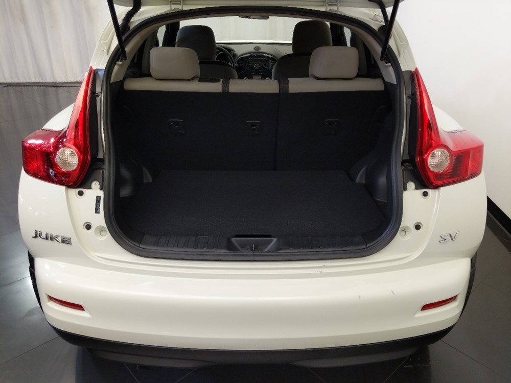2011 Nissan JUKE - Trunk