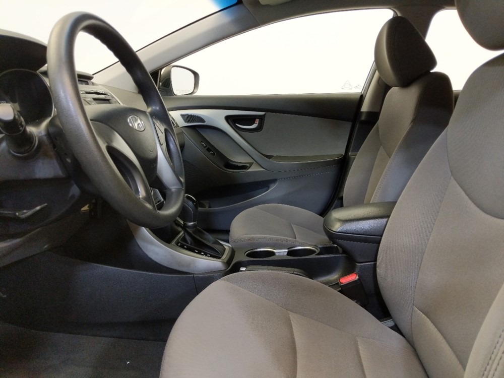 2016 Hyundai Elantra - Driver Front Seat
