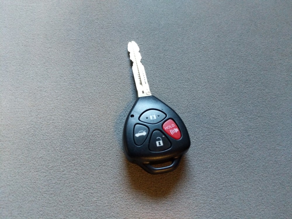 2013 Toyota Corolla - Keys