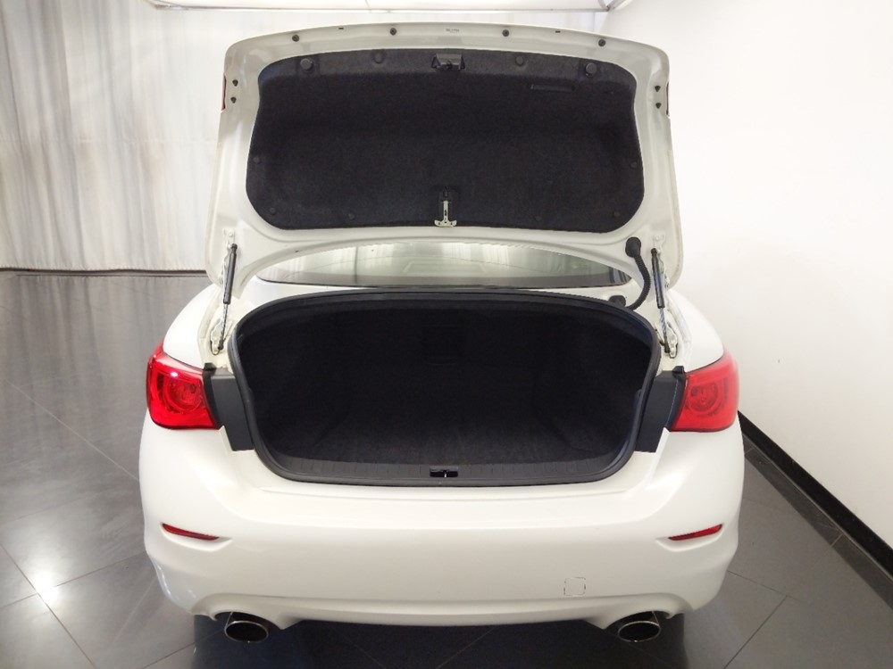 2017 INFINITI Q50 - Trunk