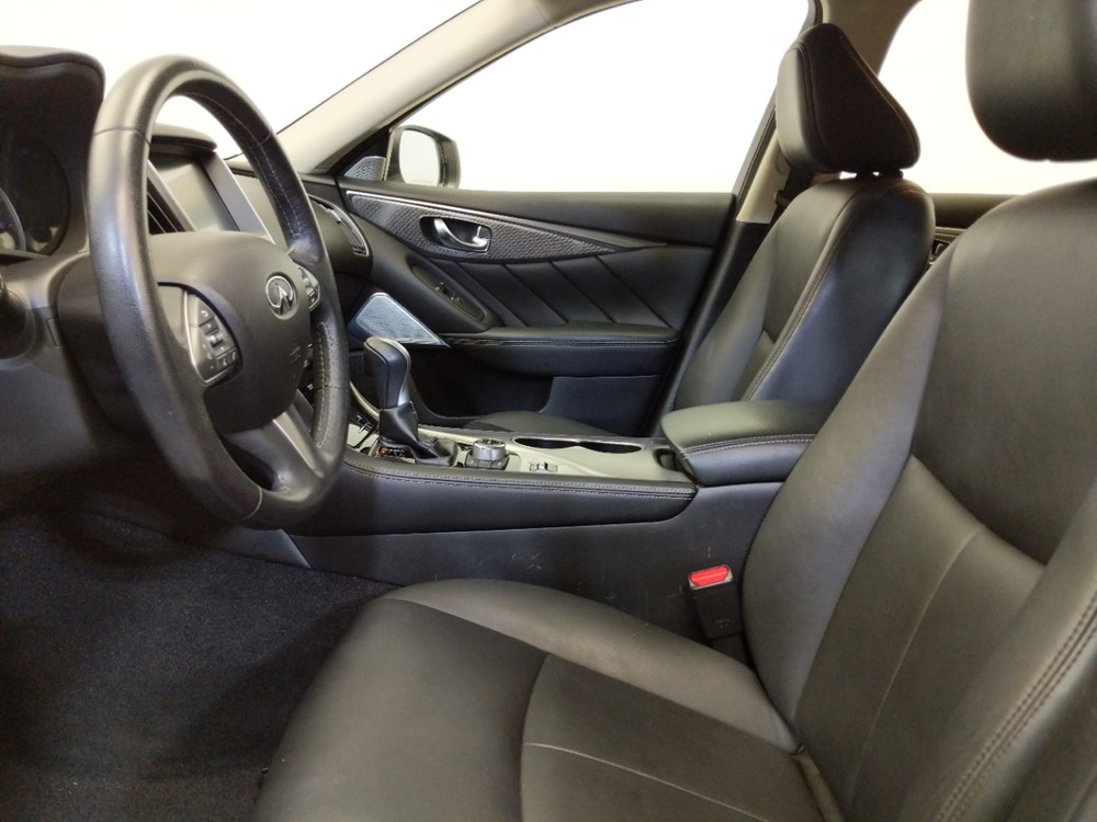 2017 INFINITI Q50 - Driver Front Seat