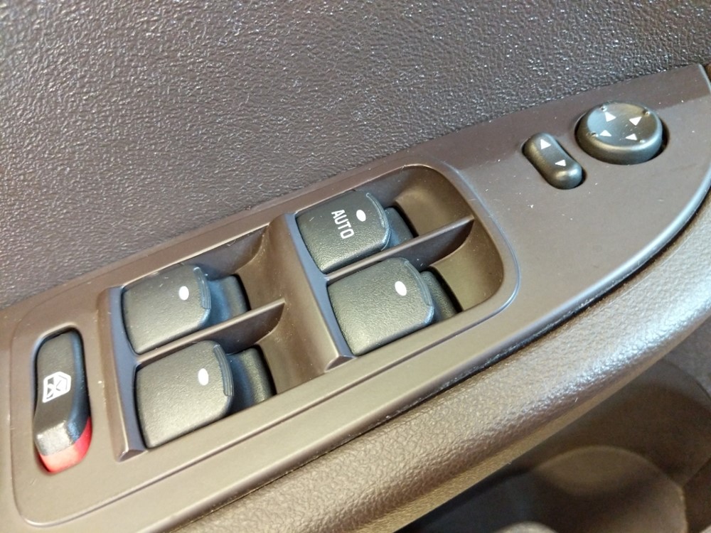 2011 Chevrolet Malibu - Driver Power Windows/Lock Control