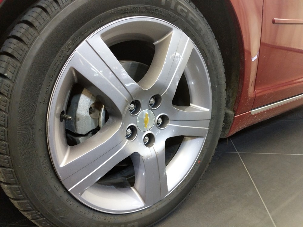 2011 Chevrolet Malibu - Wheel