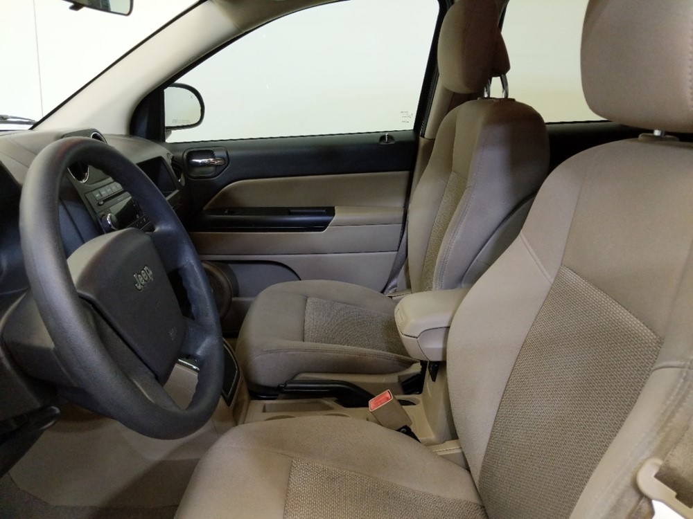 2010 Jeep Compass - Driver Front Seat