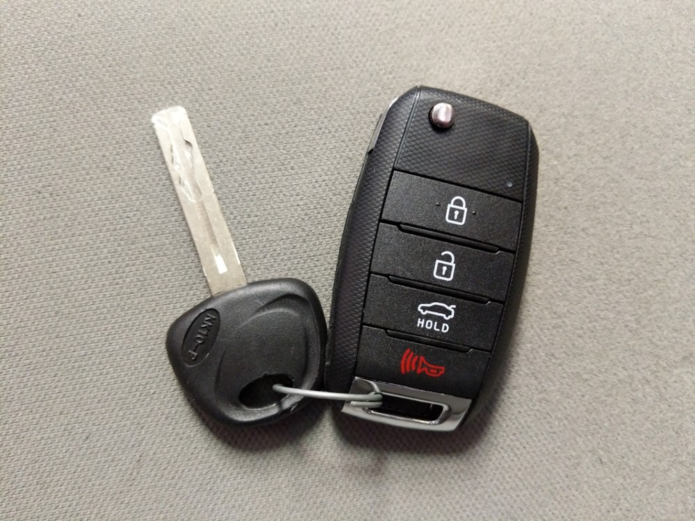 2015 Kia Rio - Keys