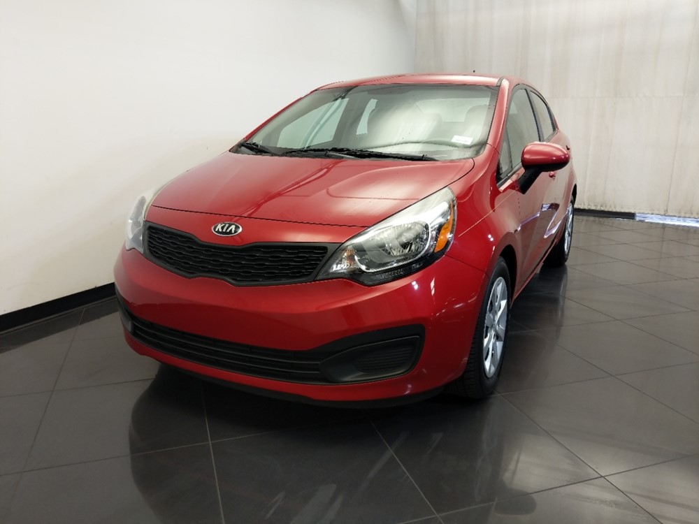 2015 Kia Rio - Driver Front Hood