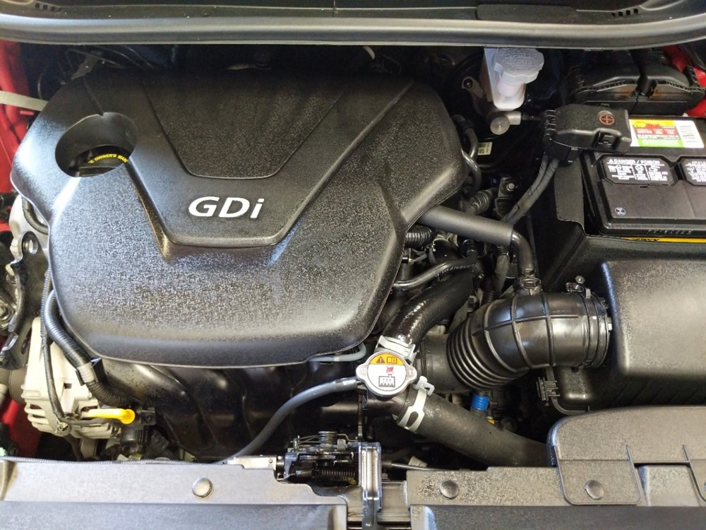 2015 Kia Rio - Engine