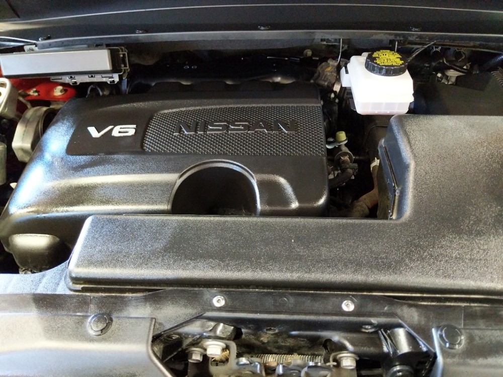 2017 Nissan Pathfinder - Engine