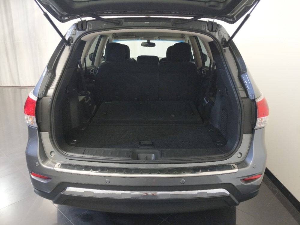 2016 Nissan Pathfinder - Trunk