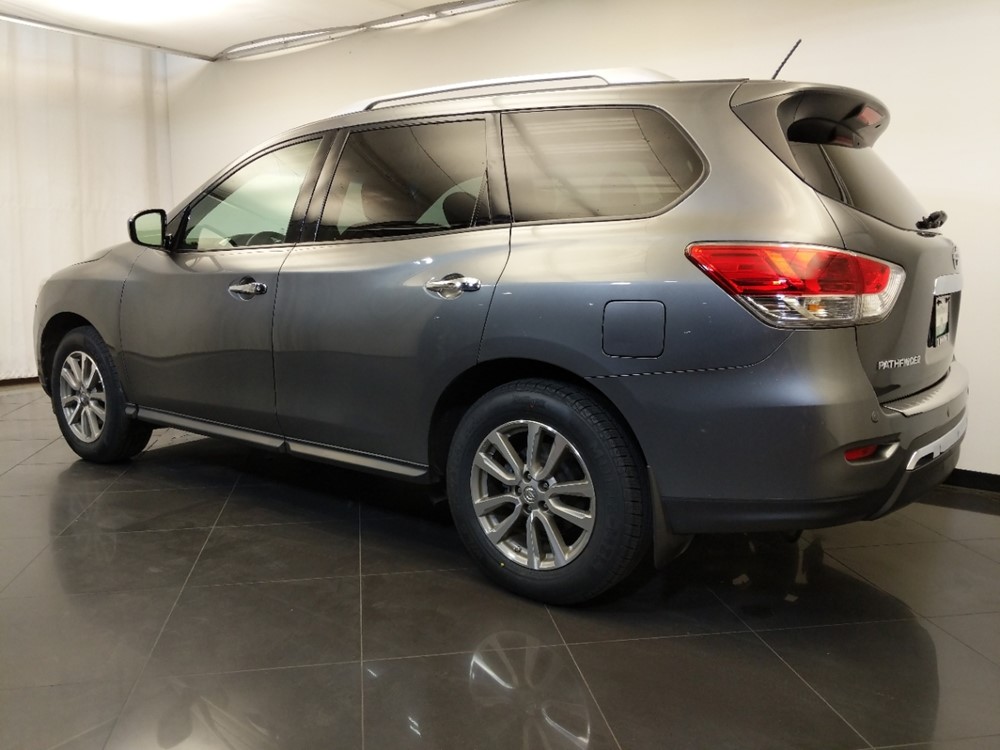 2016 Nissan Pathfinder - Driver Rear Side