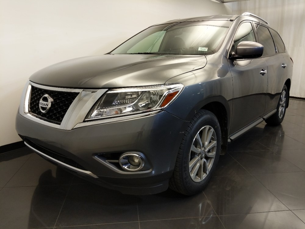 2016 Nissan Pathfinder - Driver Front Bumper