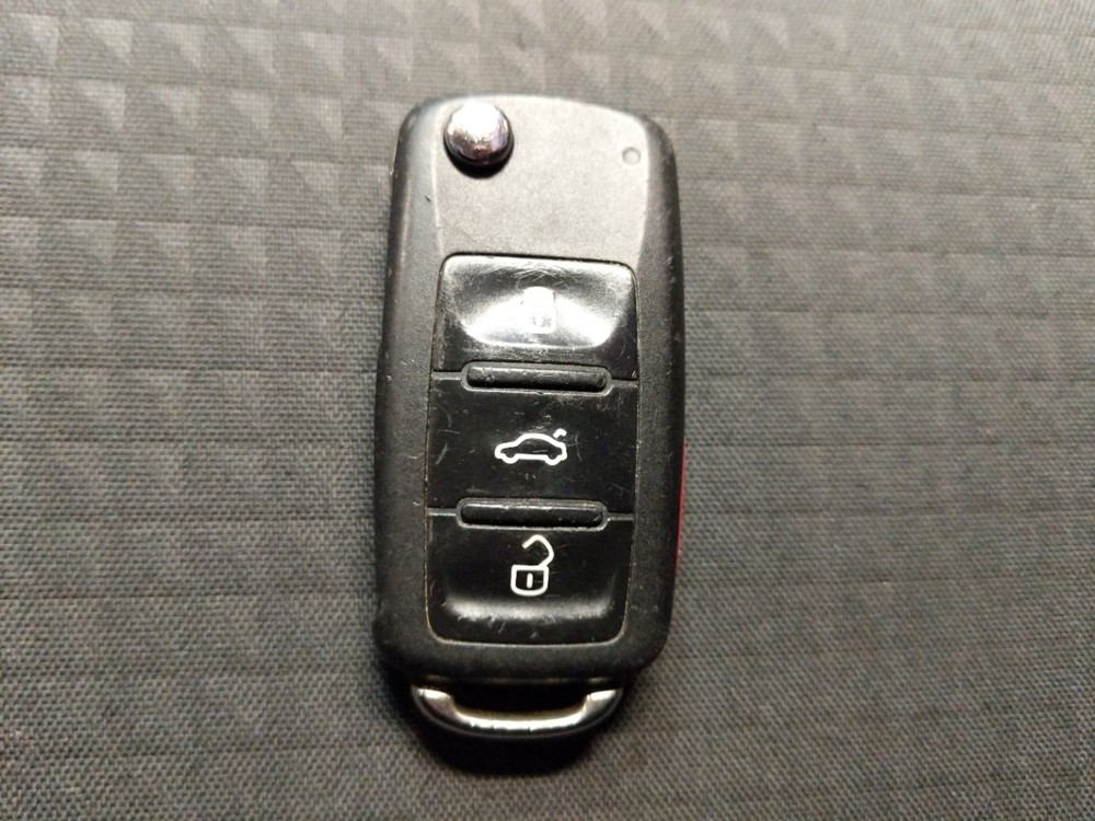2015 Volkswagen Jetta - Keys