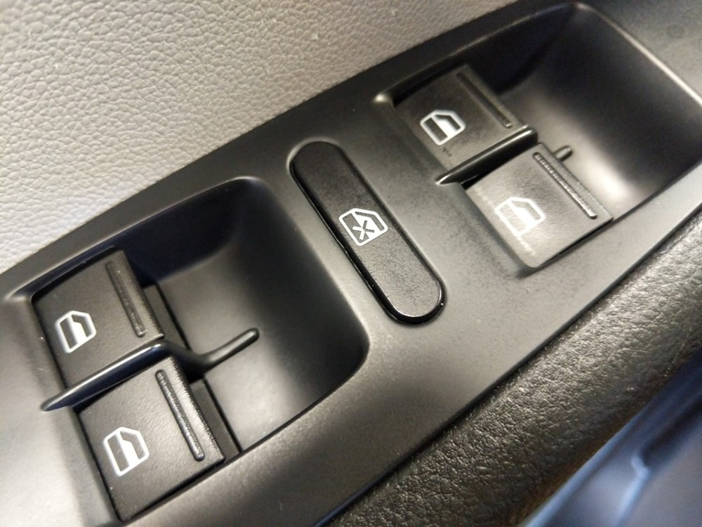 2015 Volkswagen Jetta - Driver Power Windows/Lock Control