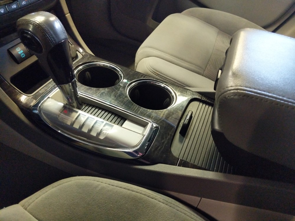 2015 Buick Enclave - Center Console/Cup Holders