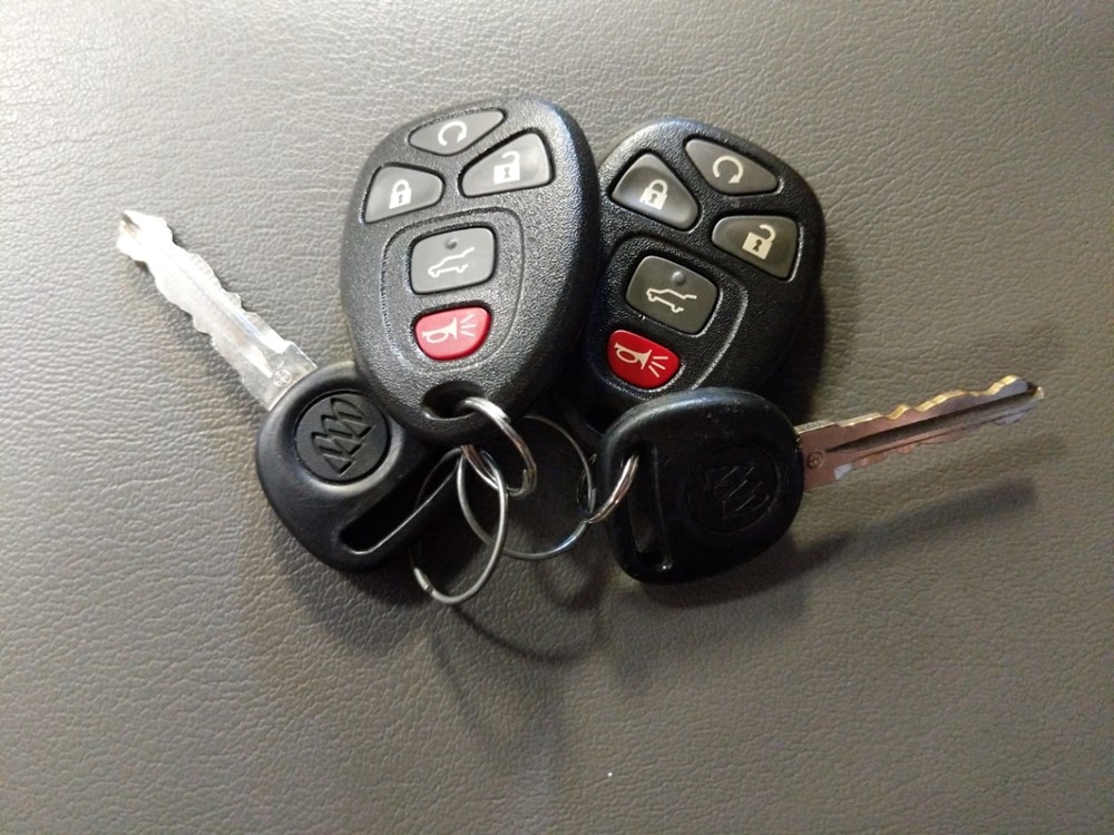 2015 Buick Enclave - Keys