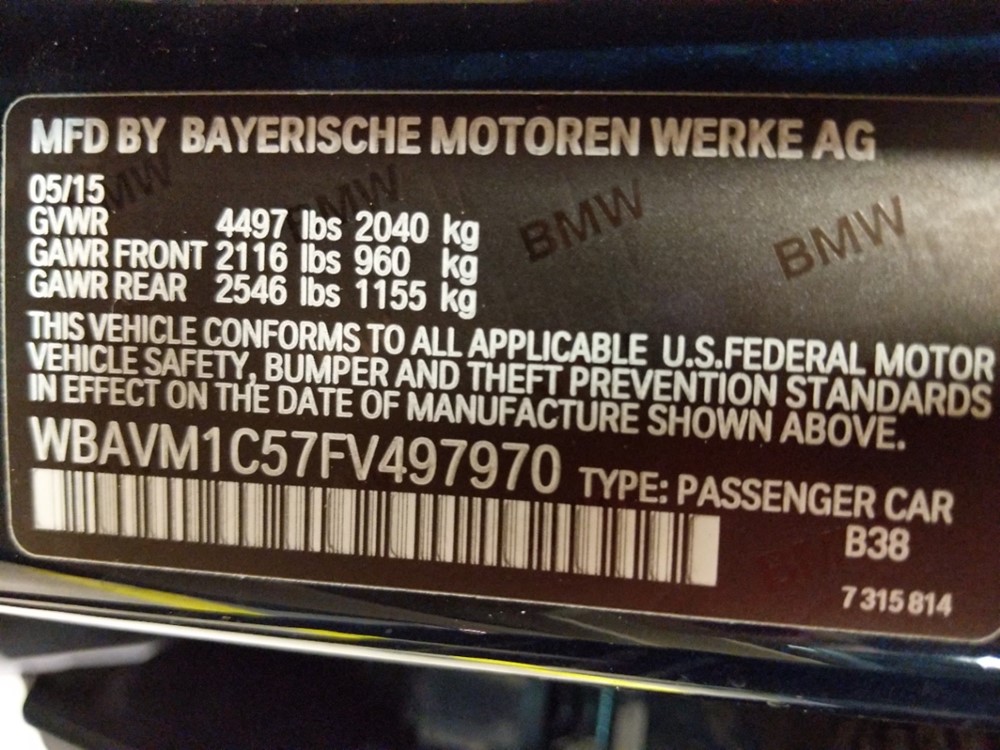 2015 BMW X1 - VIN Plate