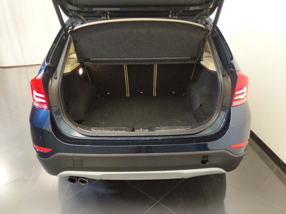 2015 BMW X1 - Trunk
