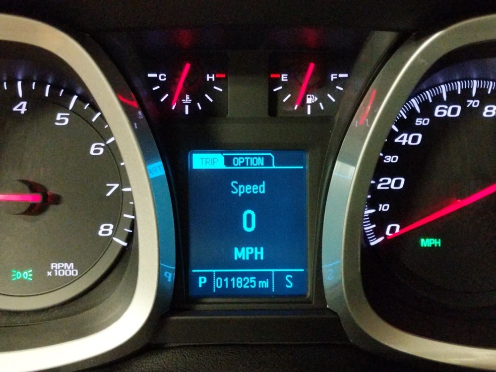 2017 Chevrolet Equinox - Odometer Close Up