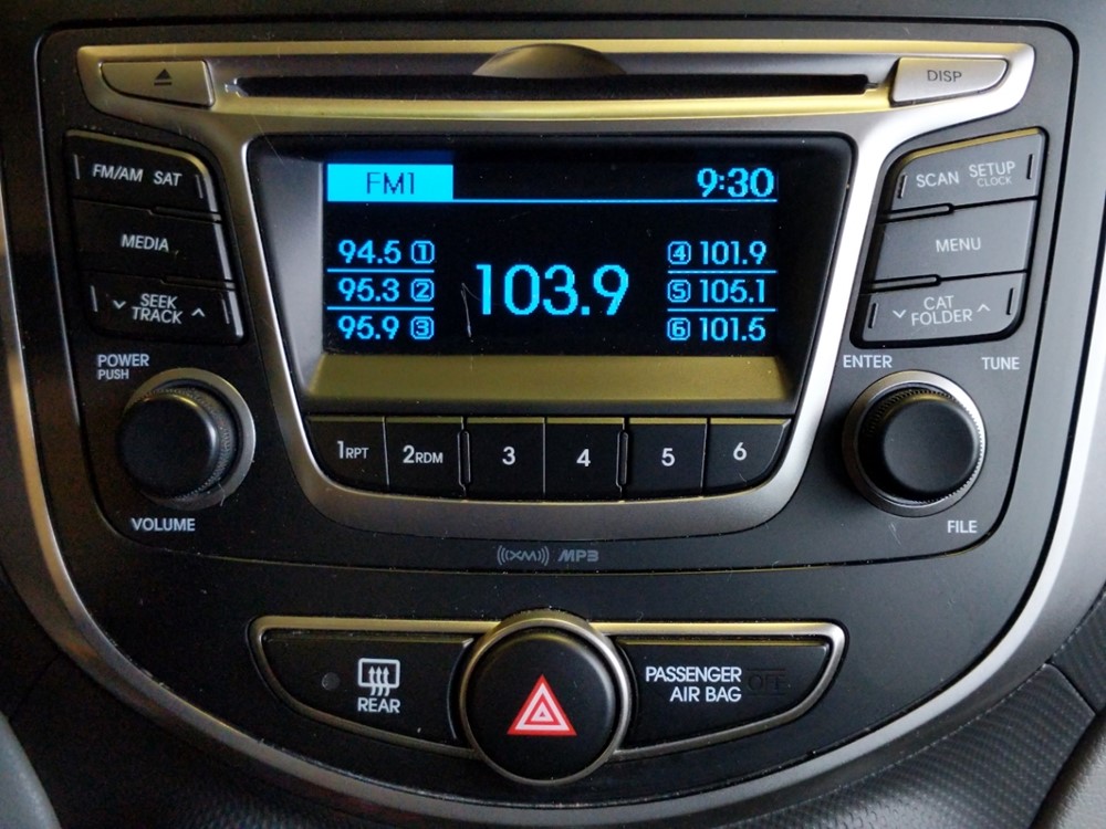 2017 Hyundai Accent - Stereo Package