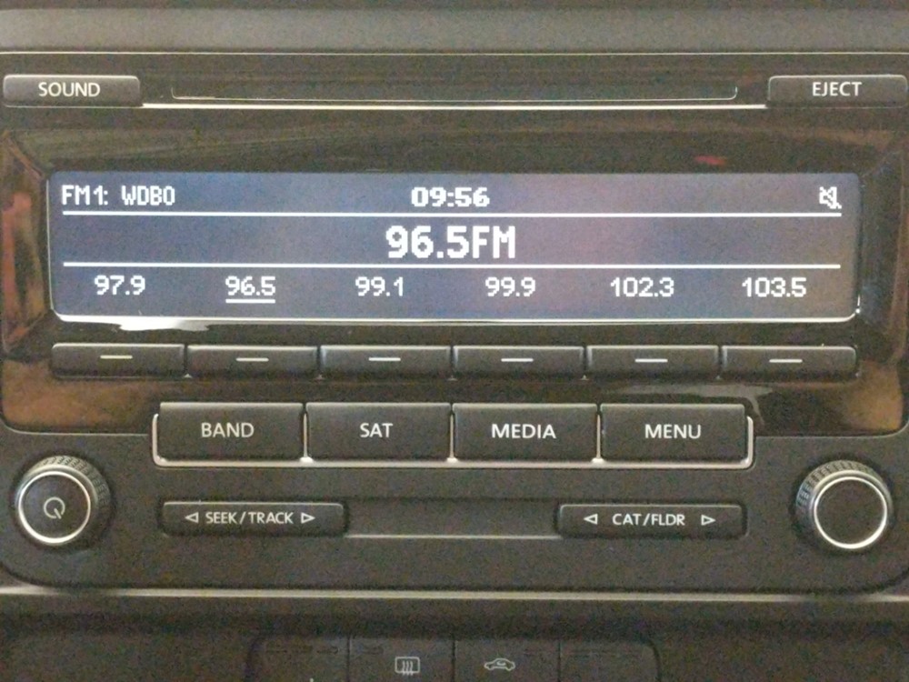 2015 Volkswagen Jetta - Stereo Package