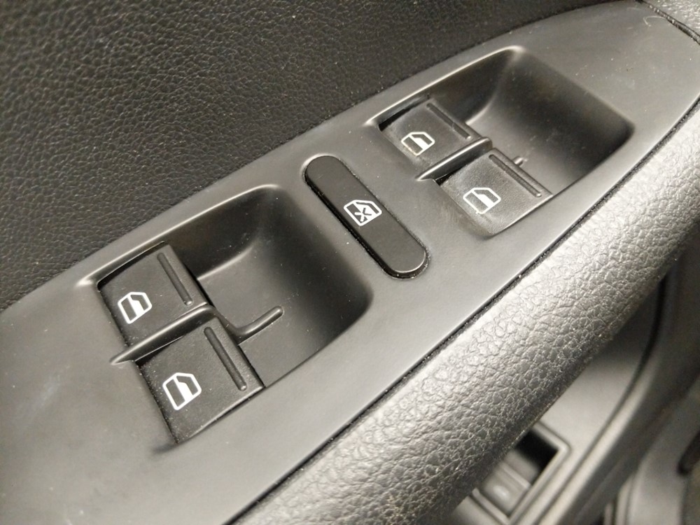2015 Volkswagen Jetta - Driver Power Windows/Lock Control