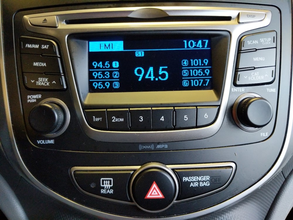 2017 Hyundai Accent - Stereo Package