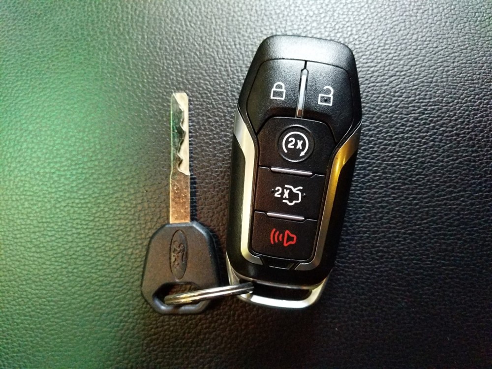 2016 Ford Explorer - Keys