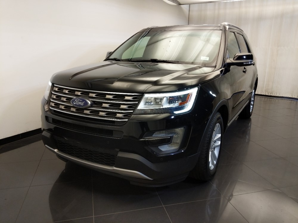 2016 Ford Explorer - Driver Front Hood
