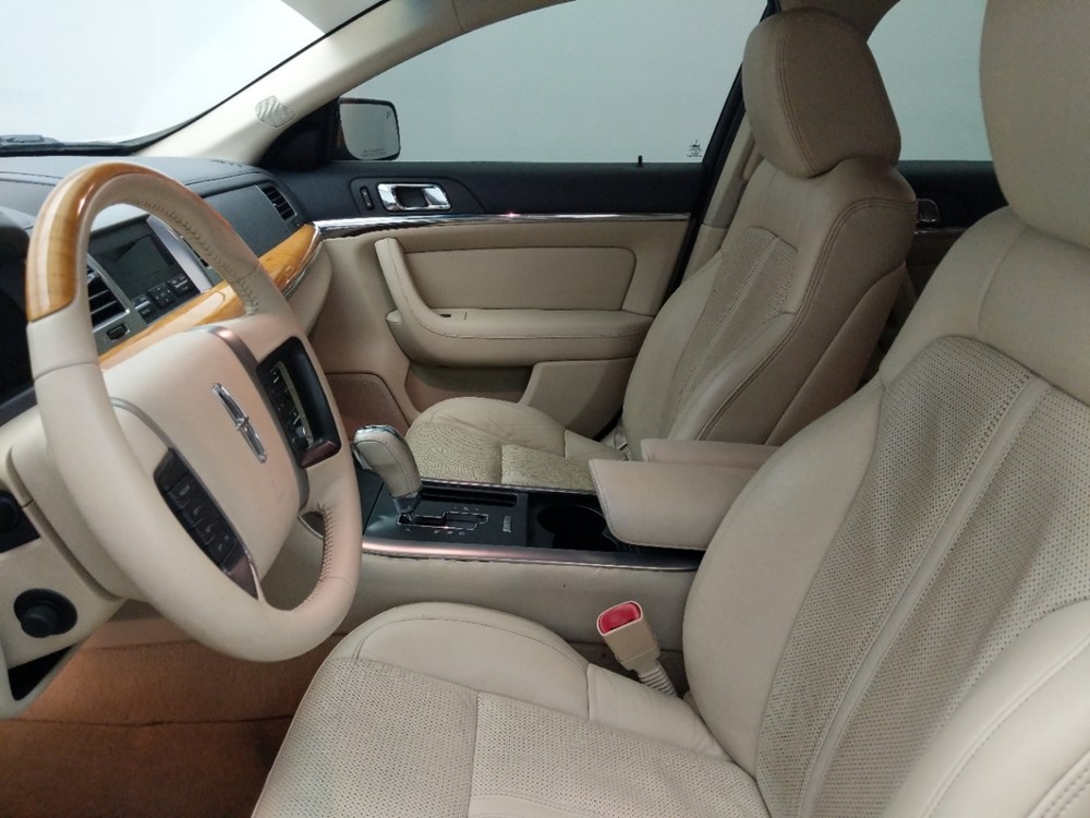 2009 Lincoln MKS - Driver Front Seat