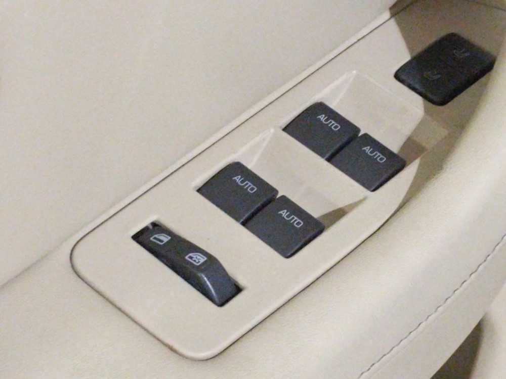 2009 Lincoln MKS - Driver Power Windows/Lock Control
