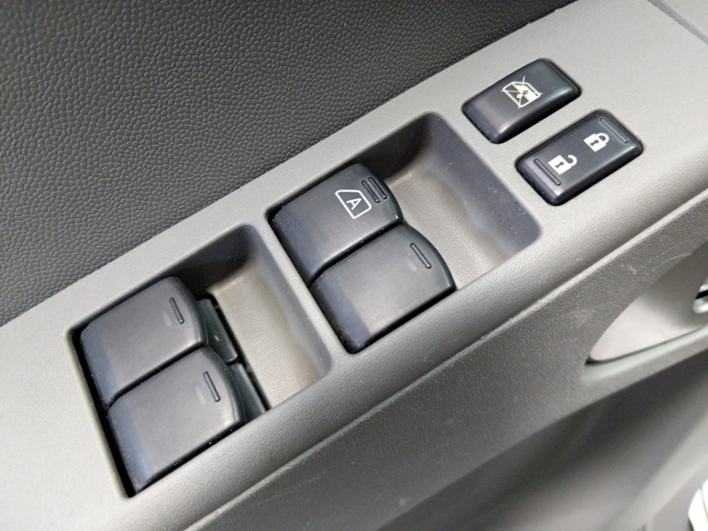 2016 Nissan Frontier - Driver Power Windows/Lock Control