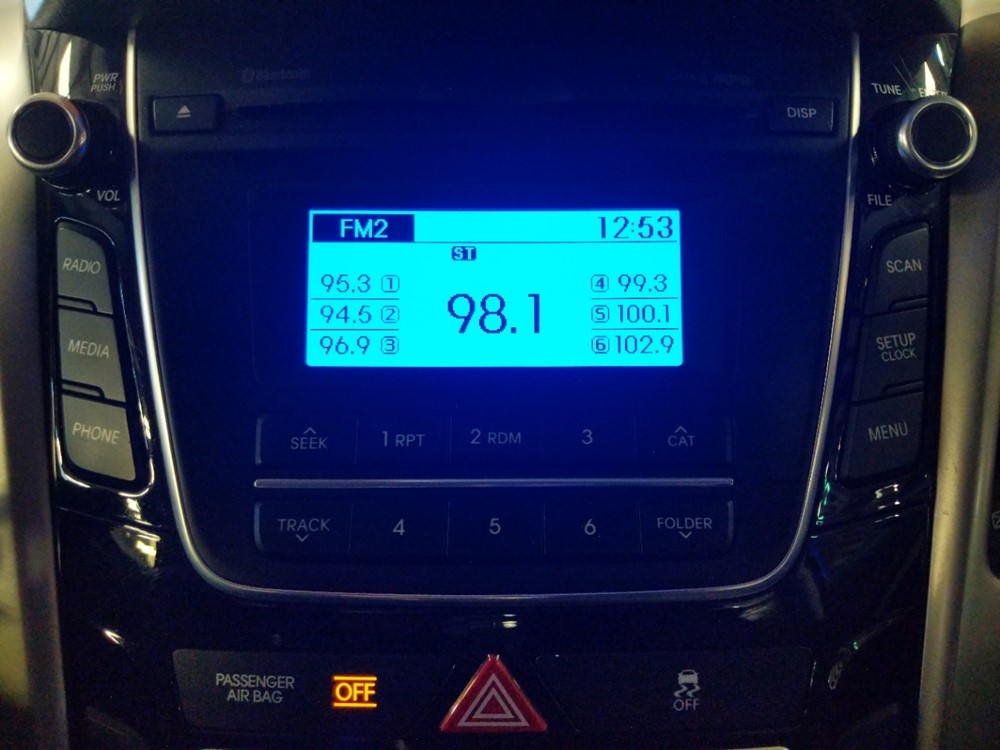 2017 Hyundai Elantra - Stereo Package