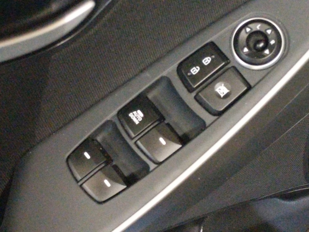 2017 Hyundai Elantra - Driver Power Windows/Lock Control