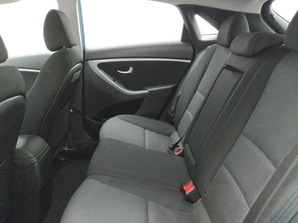 2017 Hyundai Elantra - Driver Rear Seat