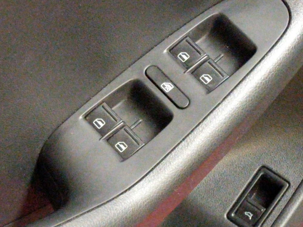 2015 Volkswagen Jetta - Driver Power Windows/Lock Control