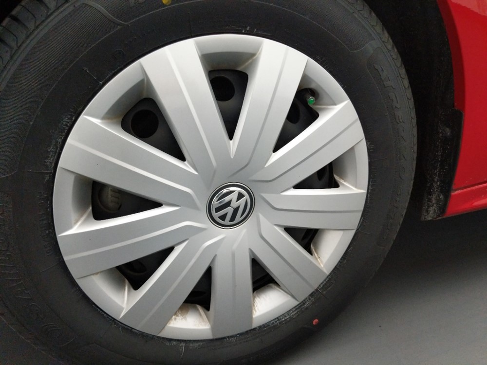2015 Volkswagen Jetta - Wheel