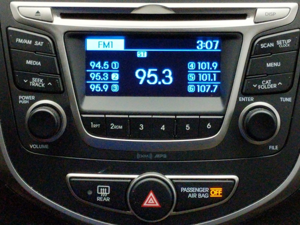 2017 Hyundai Accent - Stereo Package