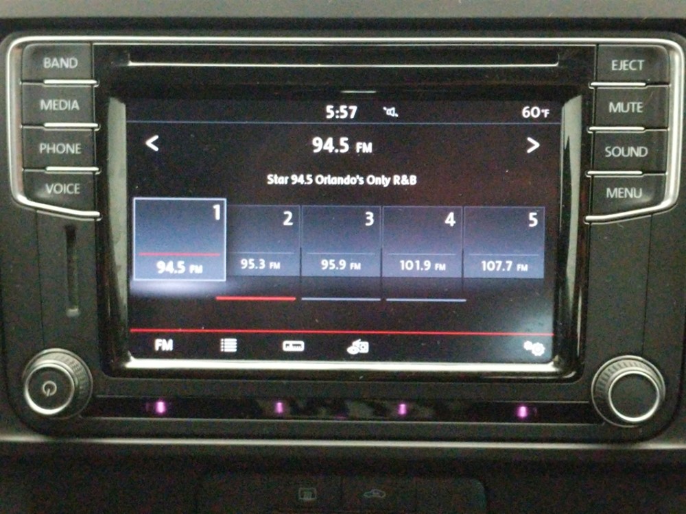 2016 Volkswagen Jetta - Stereo Package